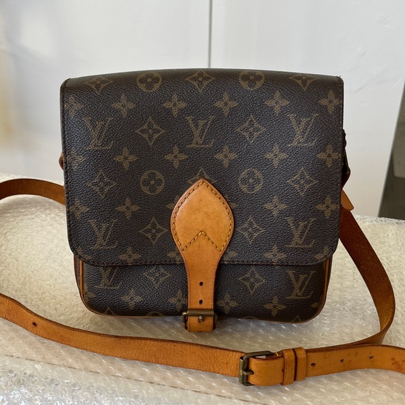 Louis Vuitton Handbags - Louis Vuitton Monogram Canvas Cartouchiere MM Crossbody